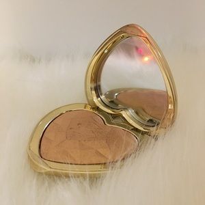 💛Too faced highlighter